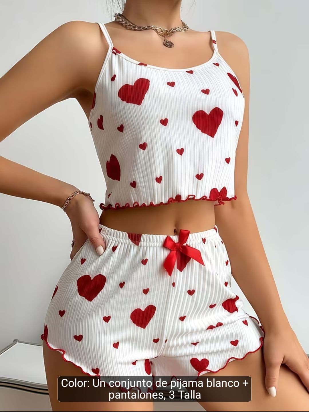 Conjunto de pijama elegante para mujer con diseño de moda encantador