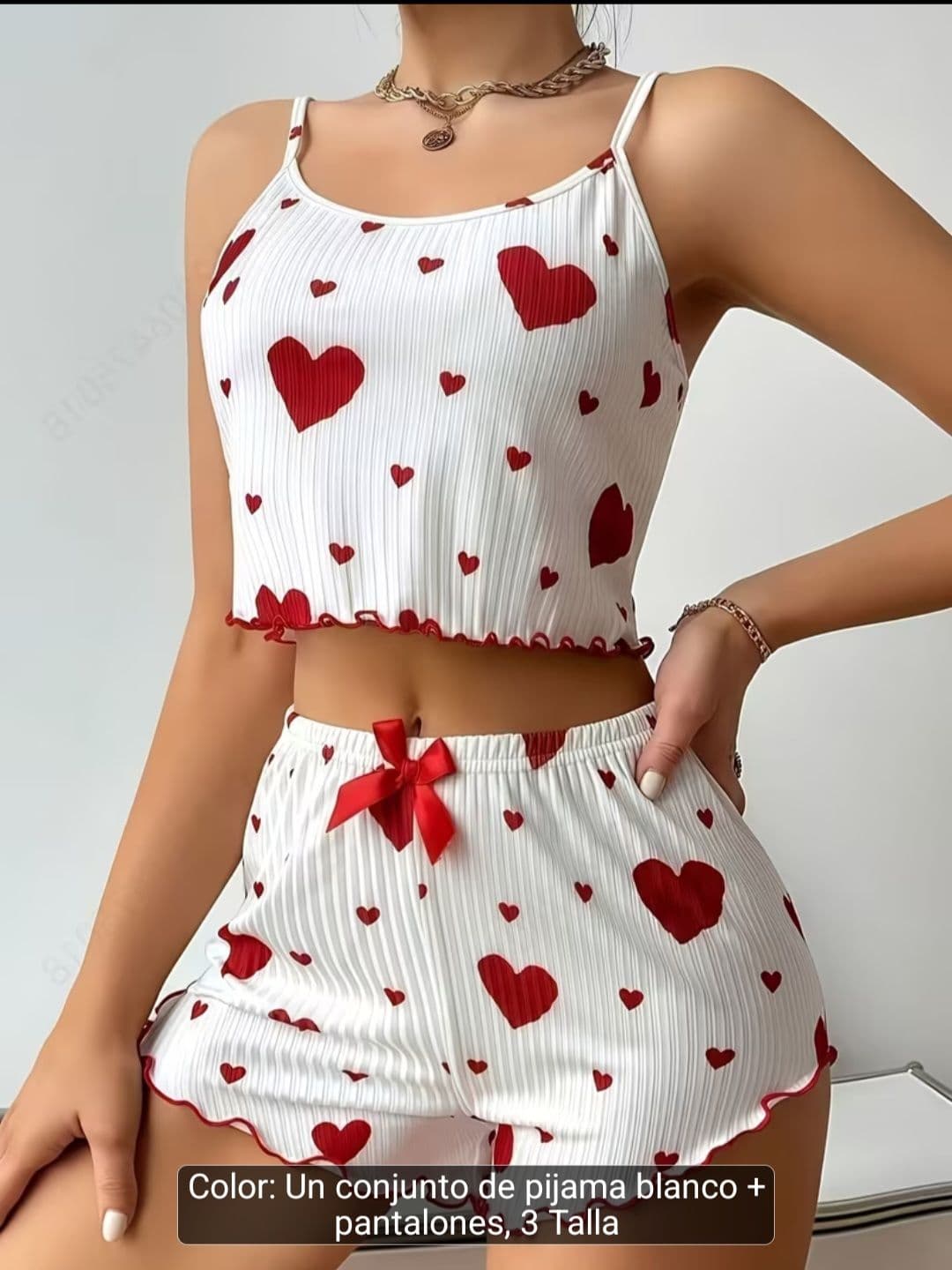 Conjunto de pijama elegante para mujer con diseño de moda encantador